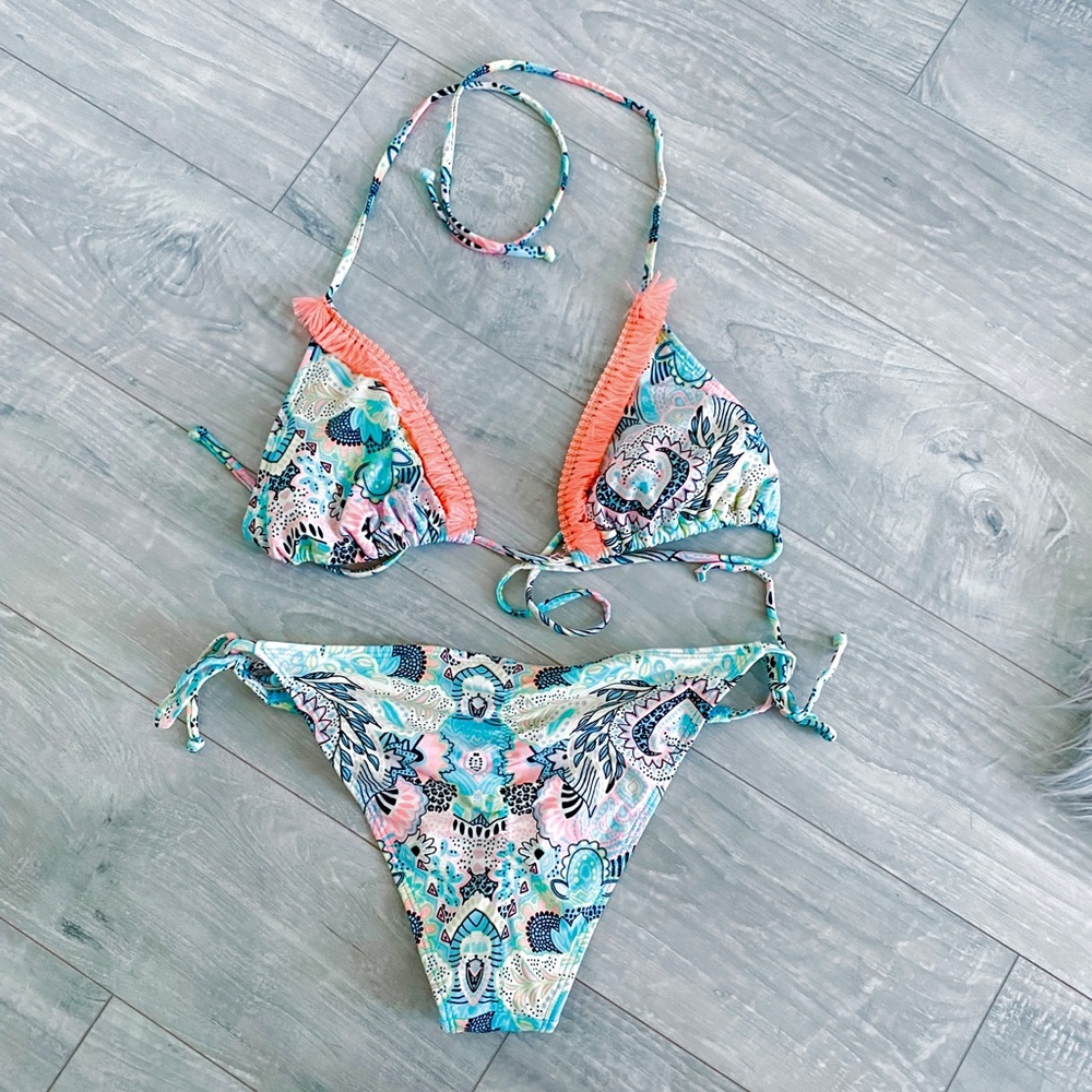 Target Xhilaration Triangle Two Piece Bikini Set - Picture 3 of 5